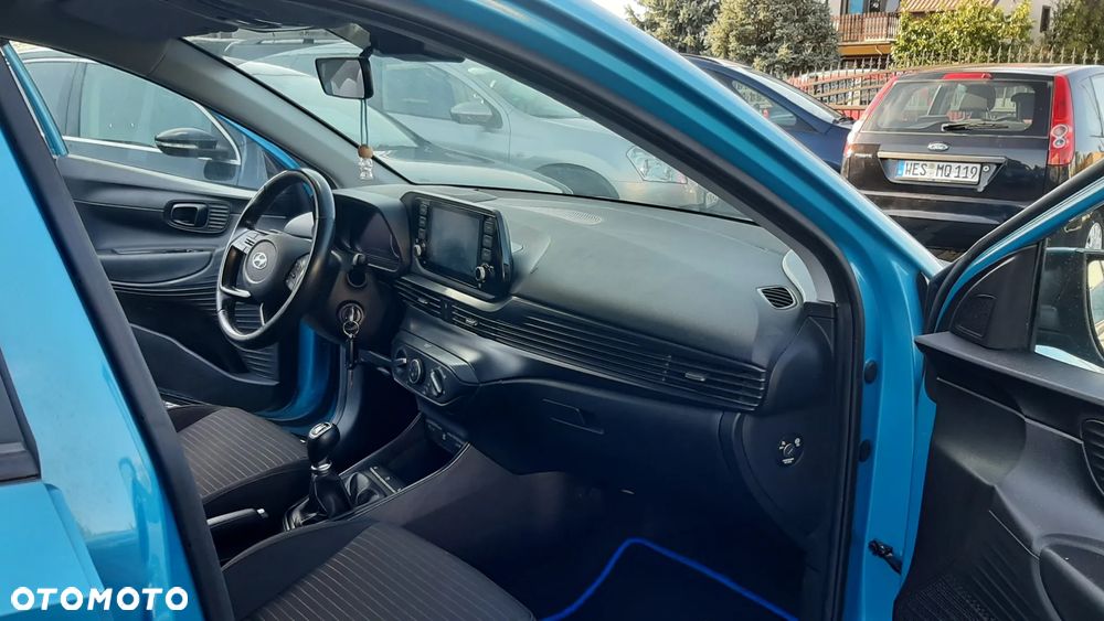 Hyundai i20 - 17