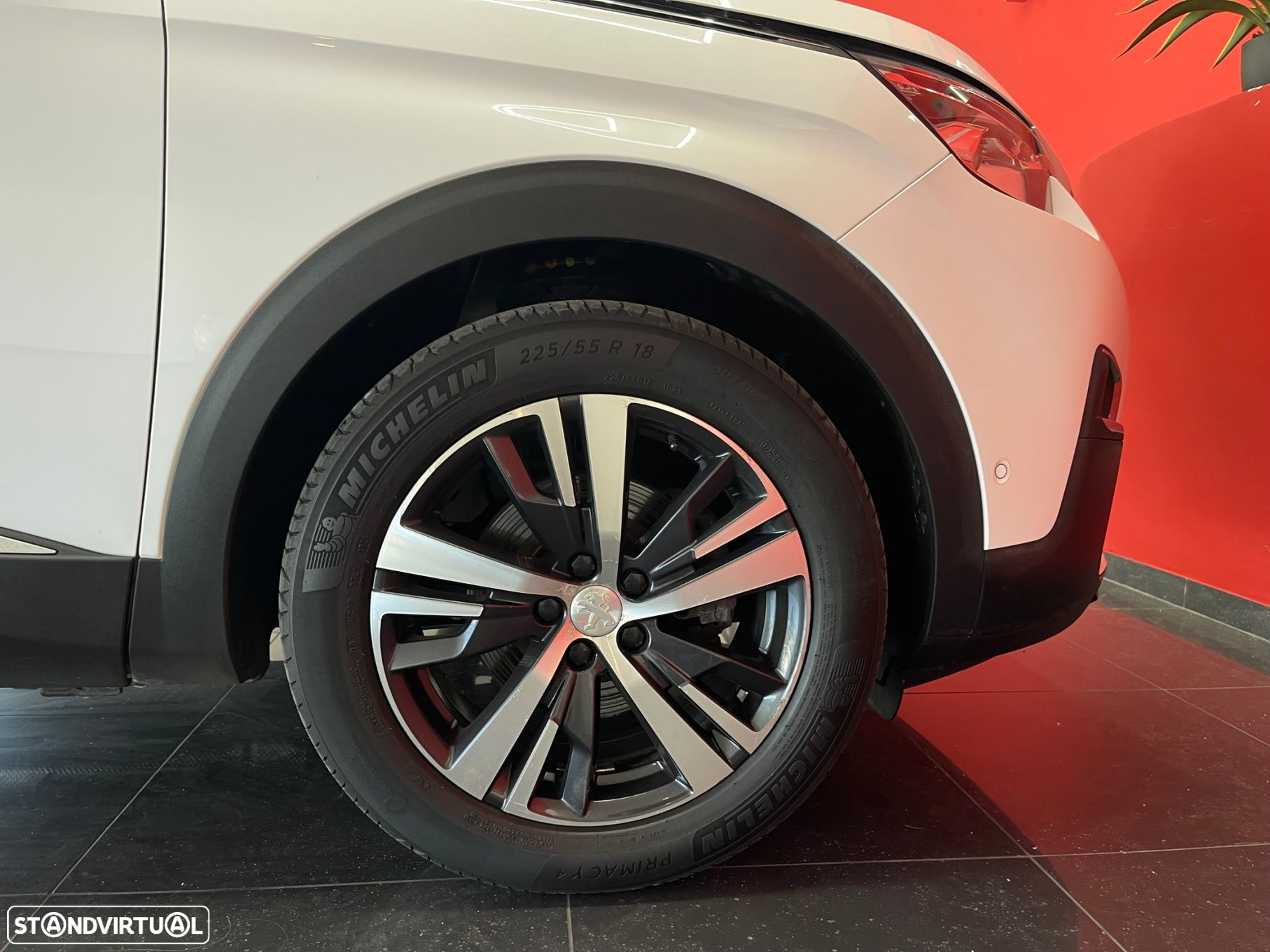 Peugeot 3008 1.5 BlueHDi Allure Pack EAT8 - 5