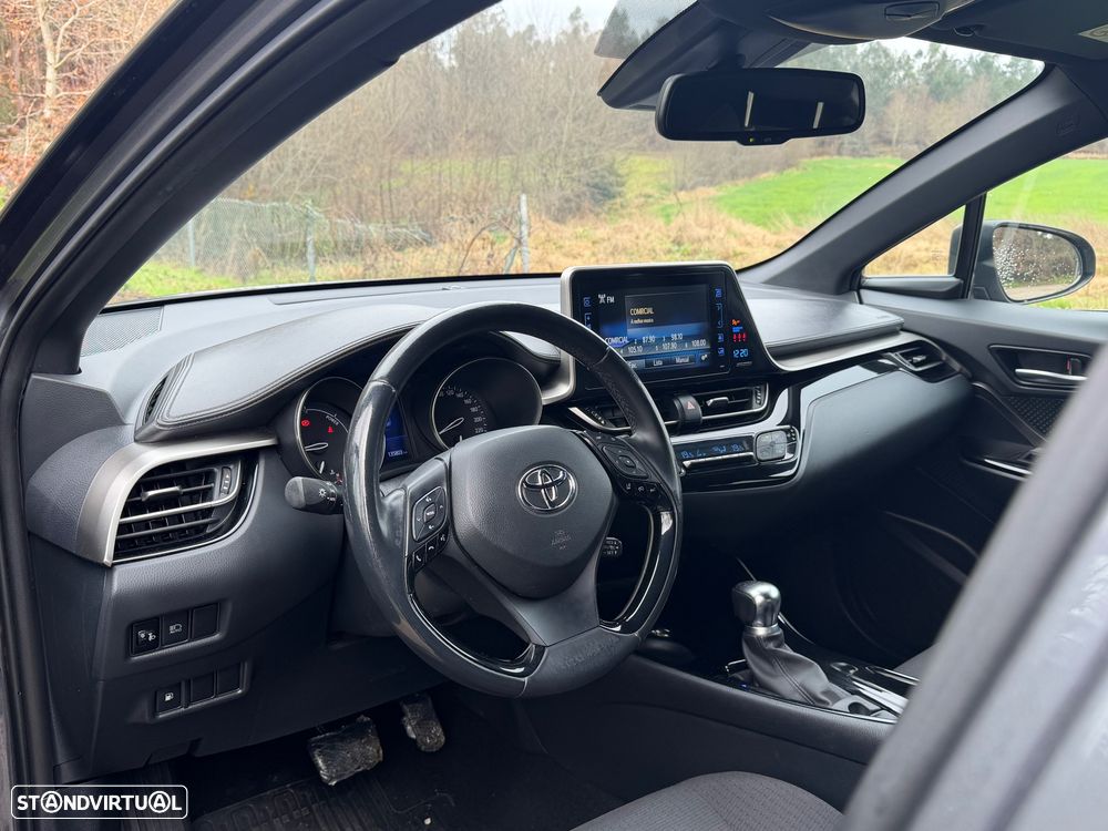 Toyota C-HR 1.8 Hybrid Square Collection - 41
