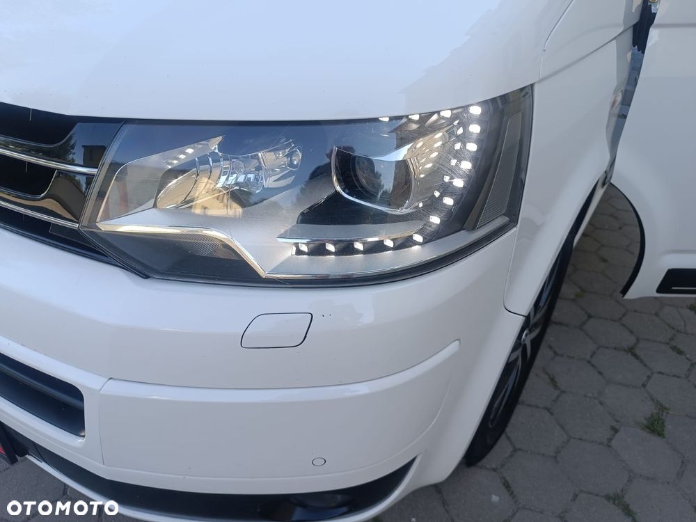 Volkswagen Multivan - 27