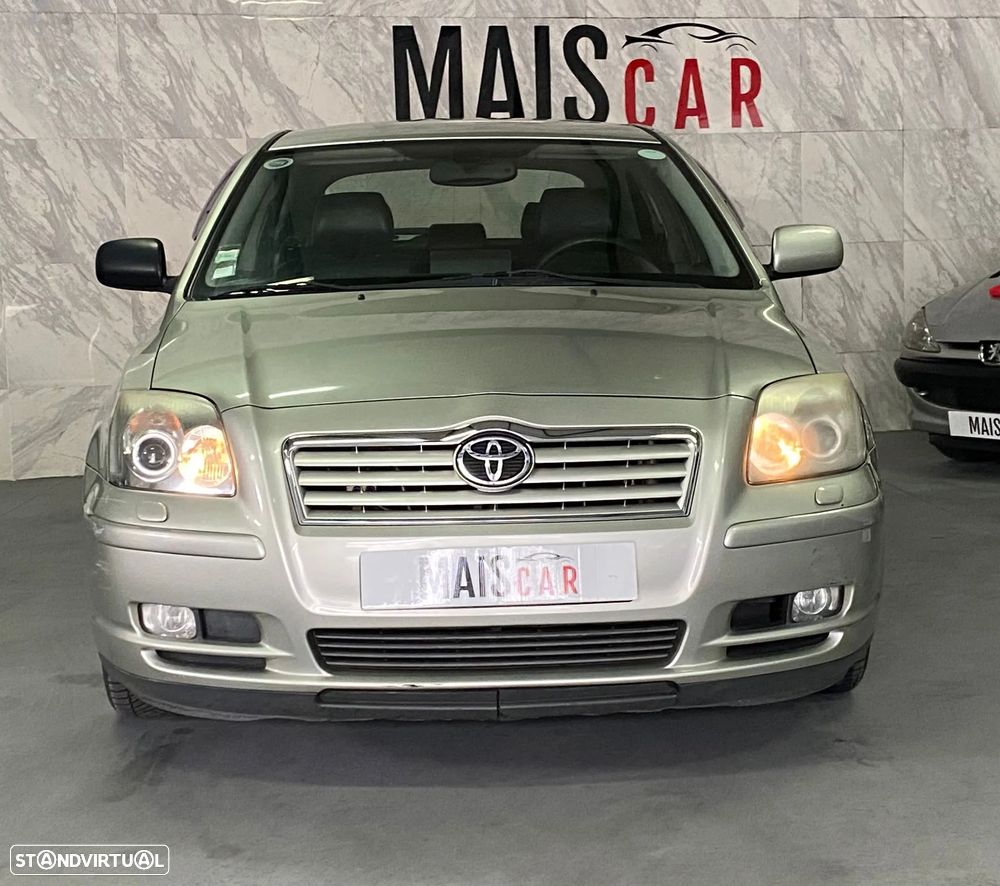 Toyota Avensis LB 2.0 D-4D Sol S/GPS - 3