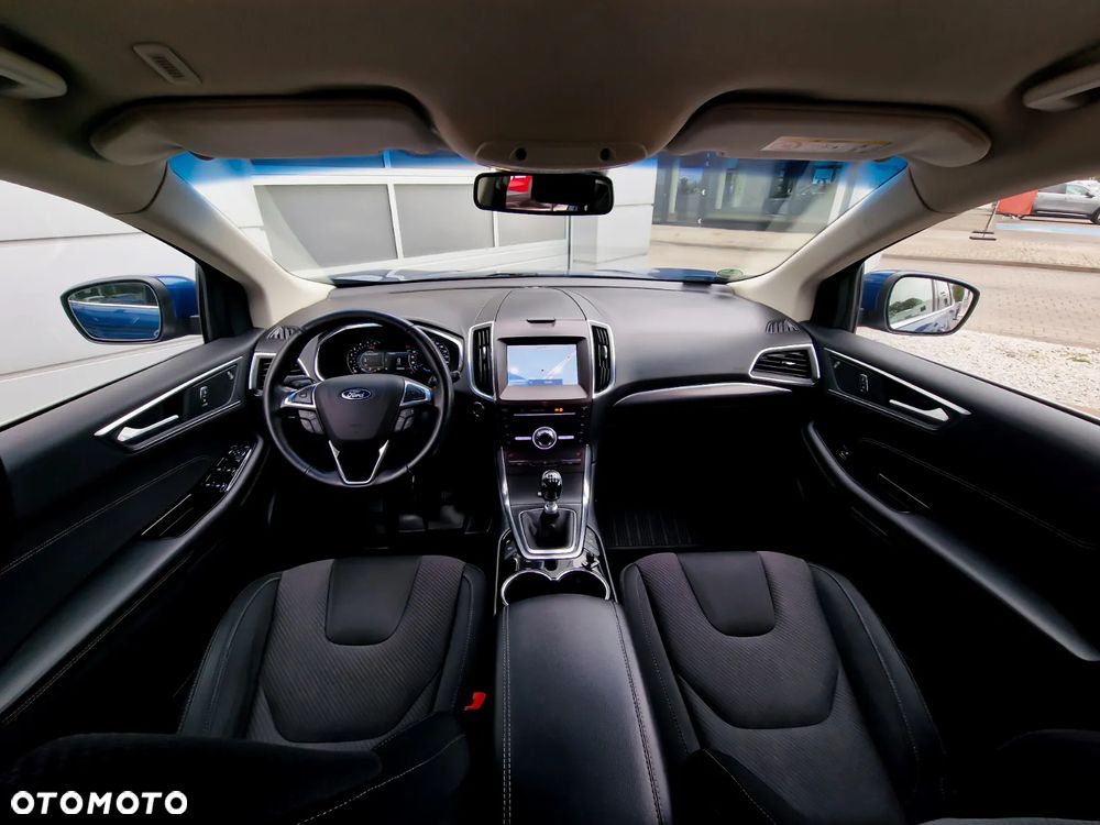Ford Edge 2.0 EcoBlue 4WD Titanium - 6