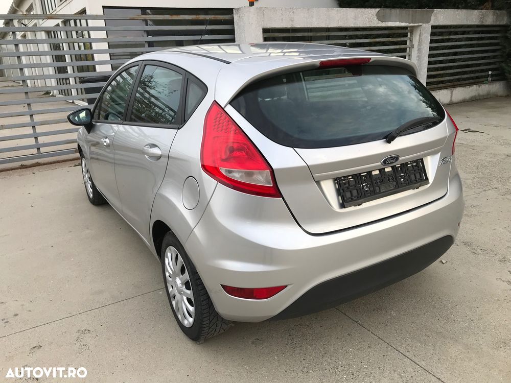 Ford Fiesta - 4