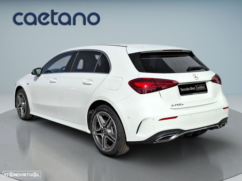 Mercedes-Benz A 250 e - 6