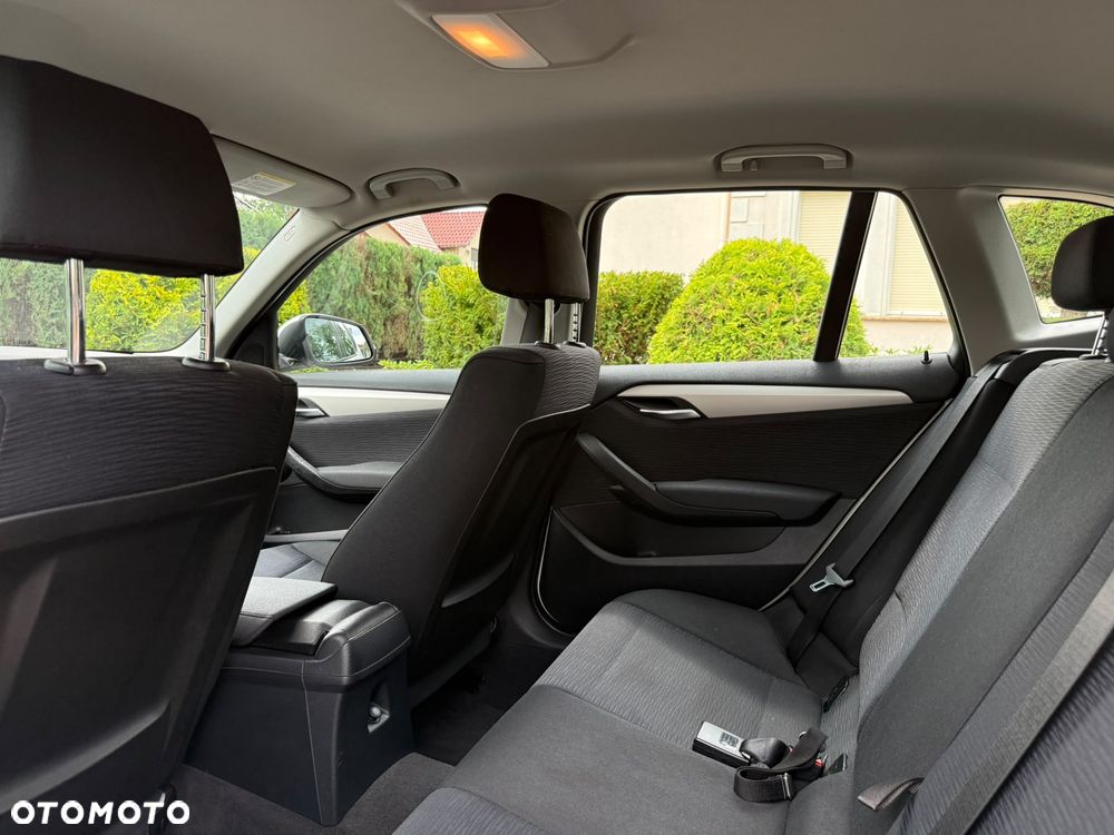 BMW X1 sDrive16d - 19