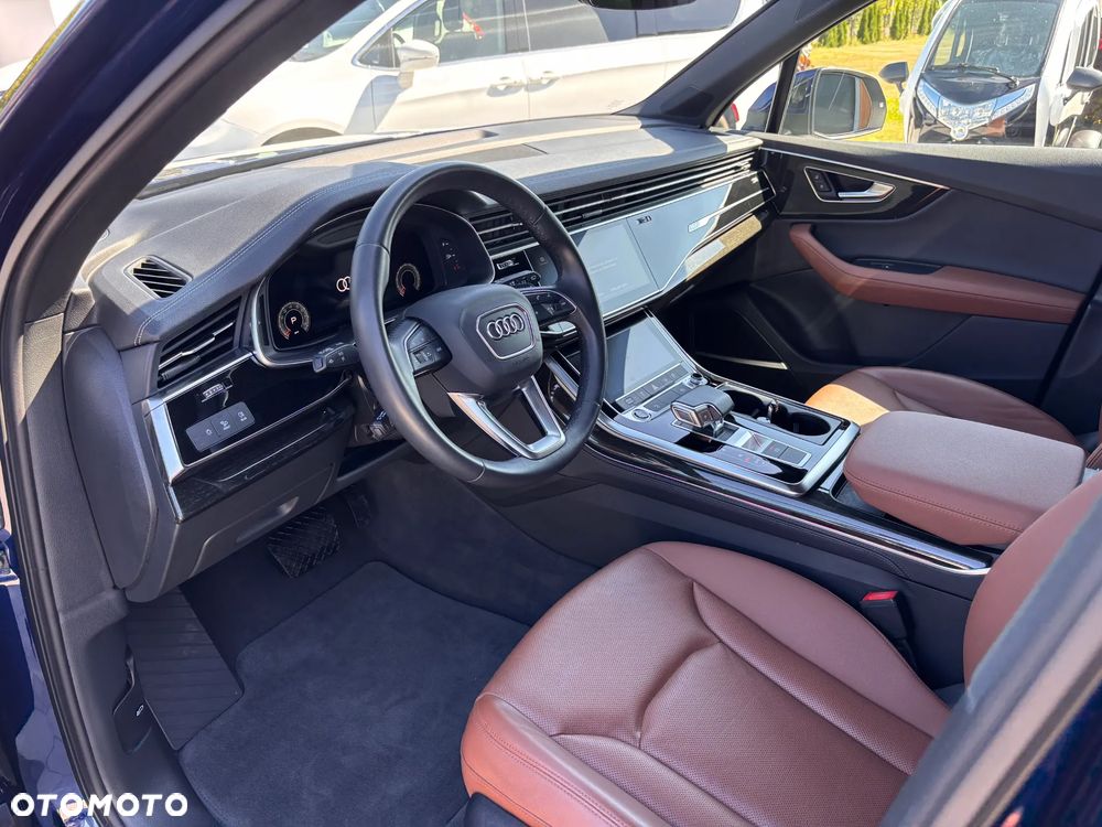 Audi Q7 55 TFSI quattro tiptronic S line - 34