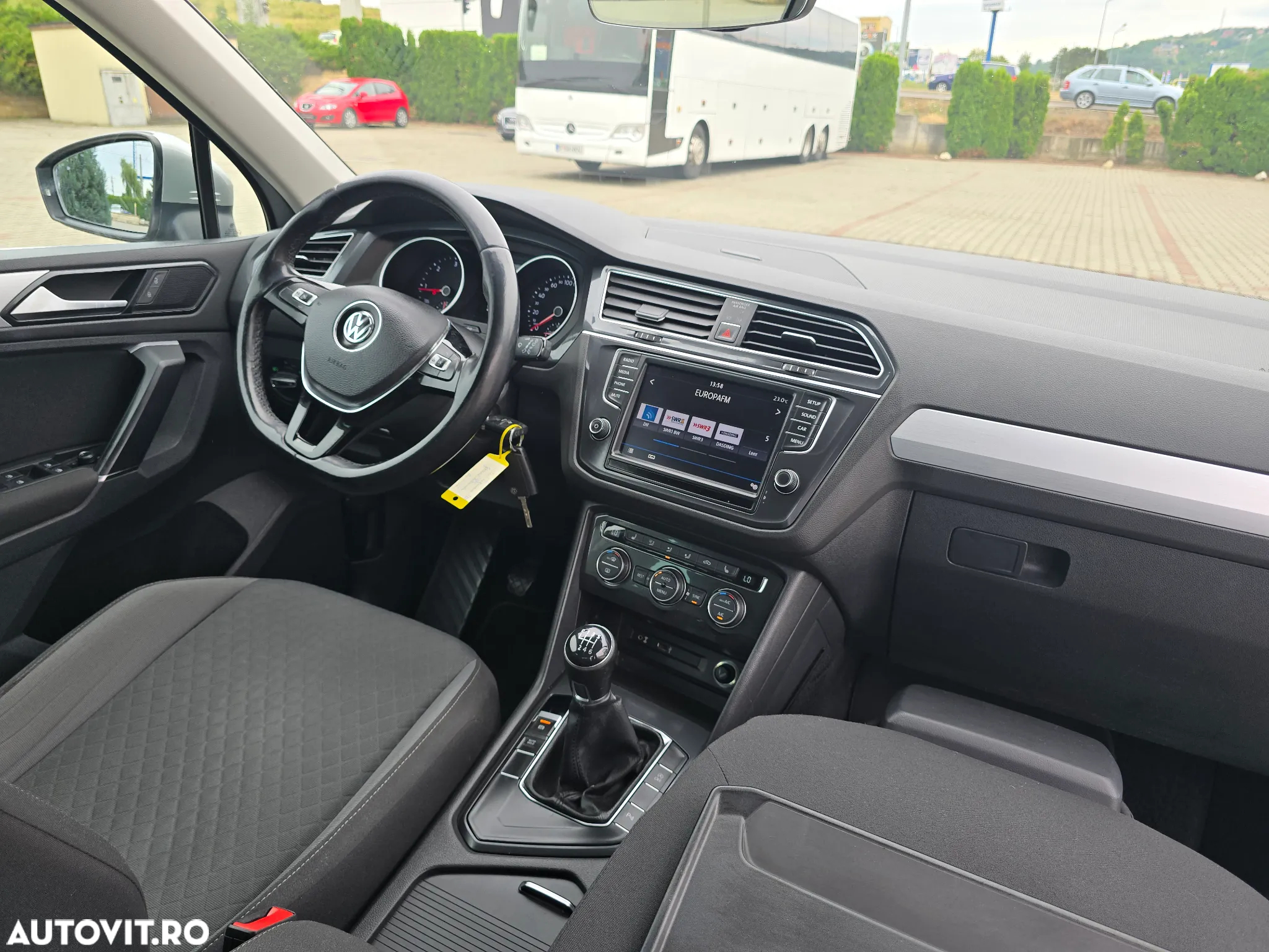 Volkswagen Tiguan 2.0 TDI SCR (BlueMotion Technology) Comfortline - 10