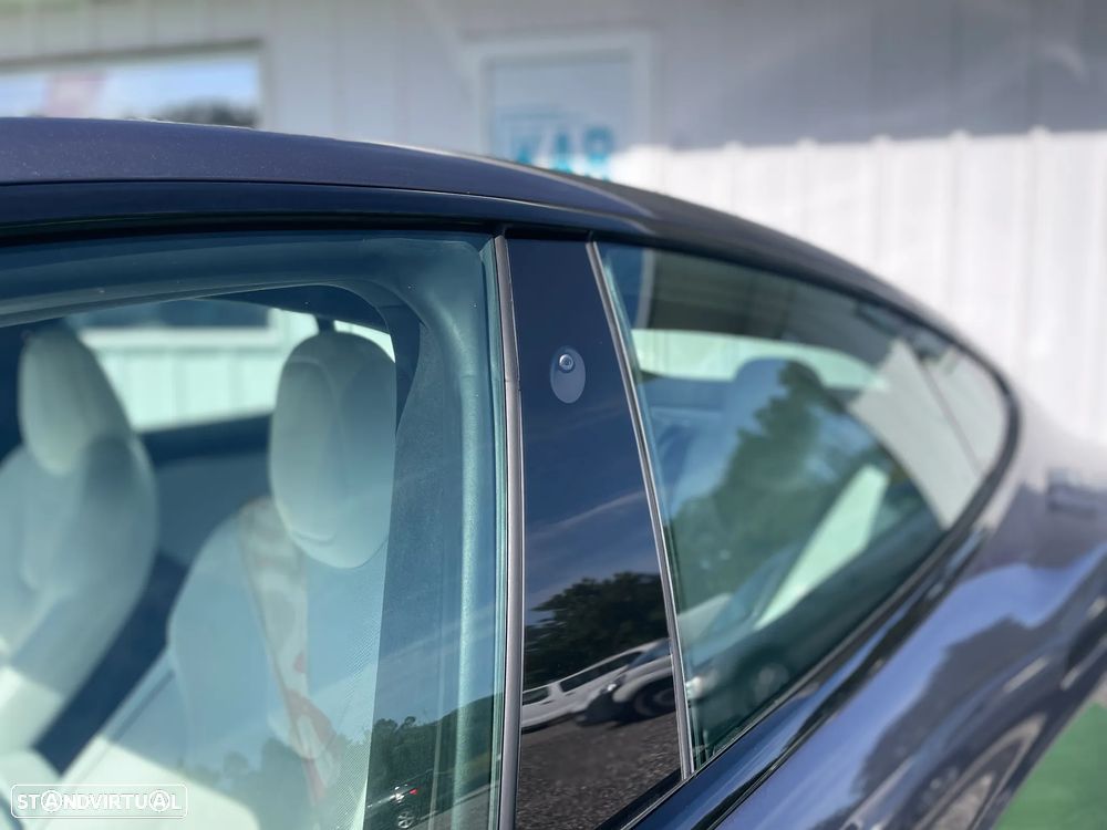 Tesla Model S Plaid AWD - 35