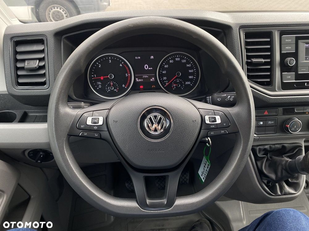 Volkswagen Crafter - 13