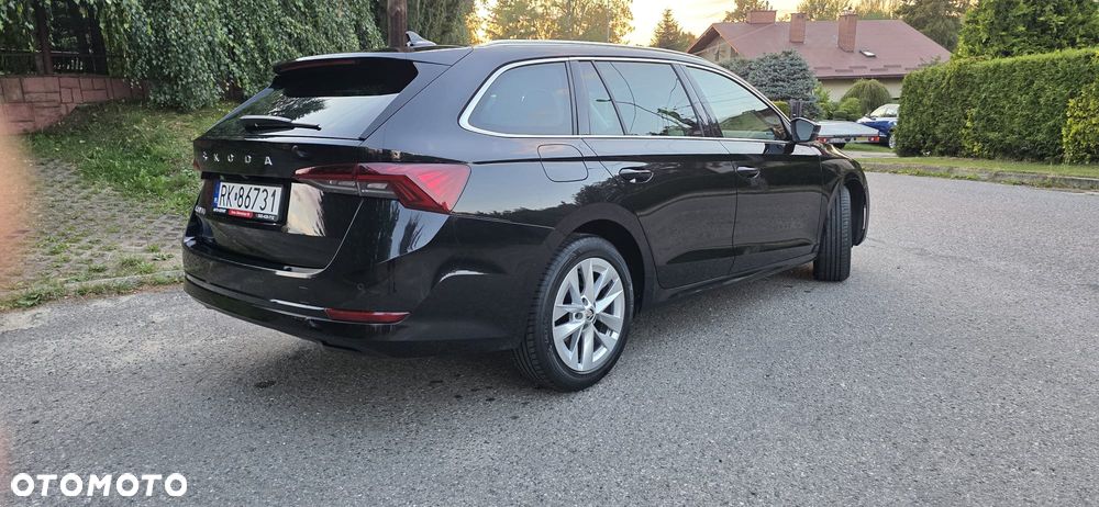 Skoda Octavia 2.0 TDI Premium Edition - 4