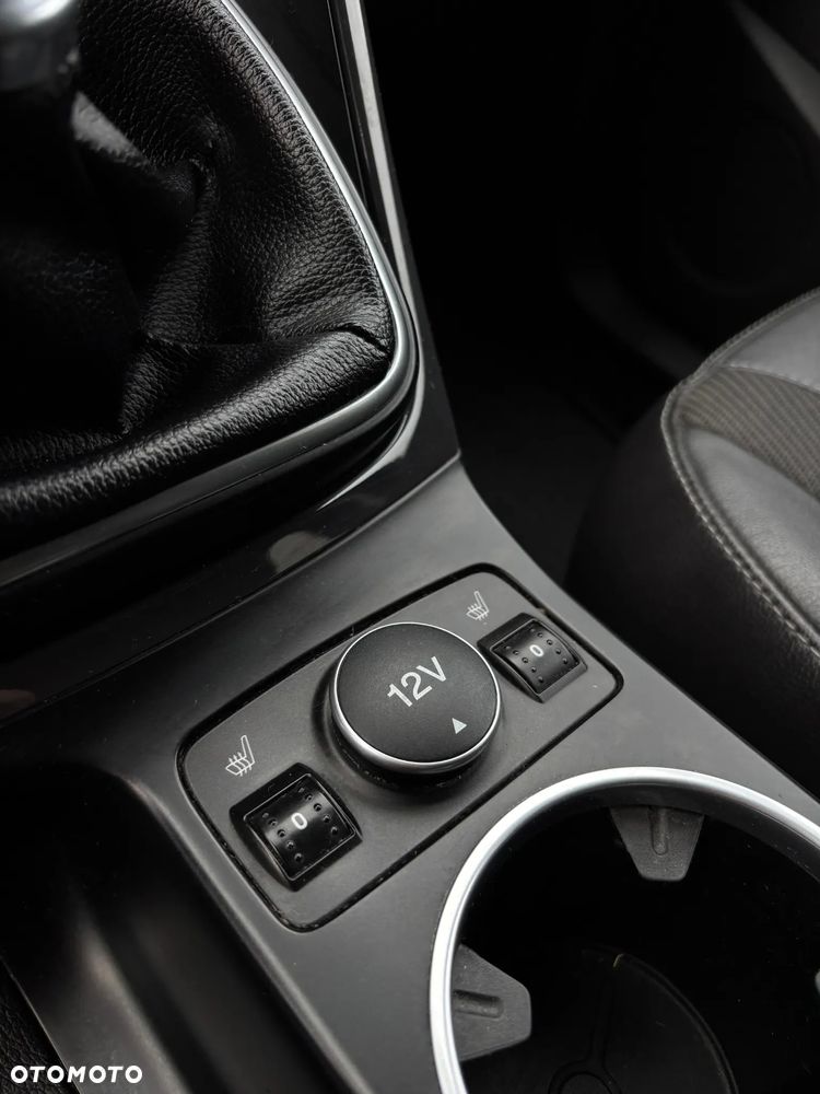 Ford Kuga 2.0 TDCi 4WD Titanium Plus - 9