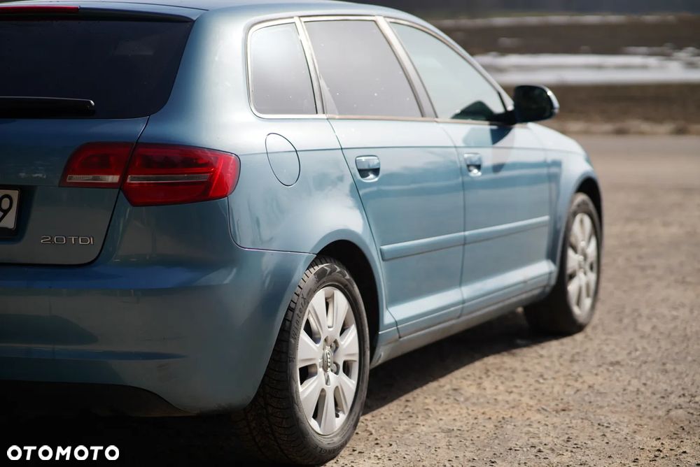 Audi A3 Sportback 2.0 TDI DPF Attraction - 8