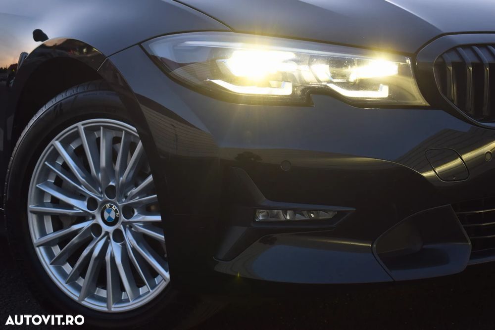 BMW Seria 3 330e AT PHEV - 32