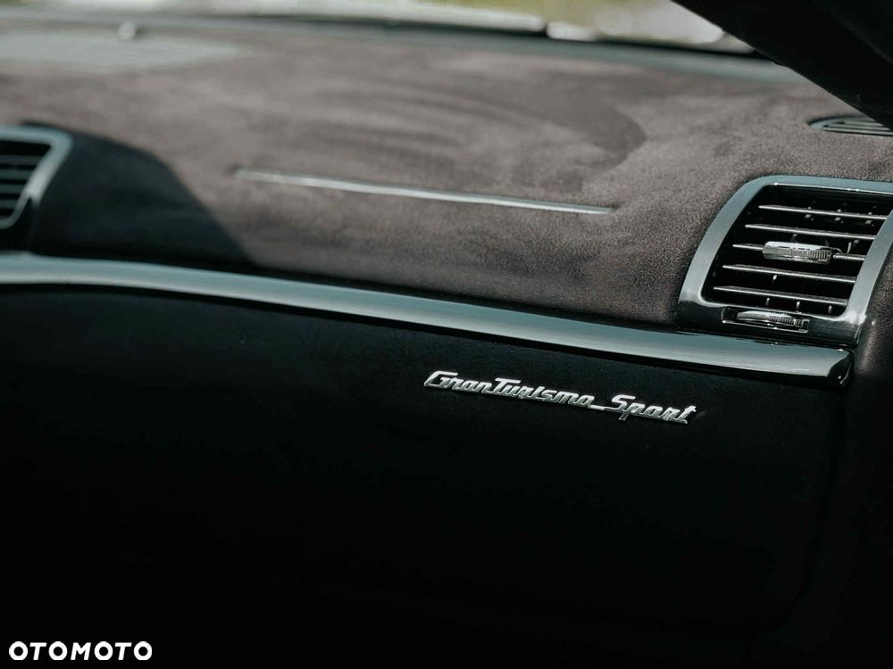 Maserati GranTurismo - 24