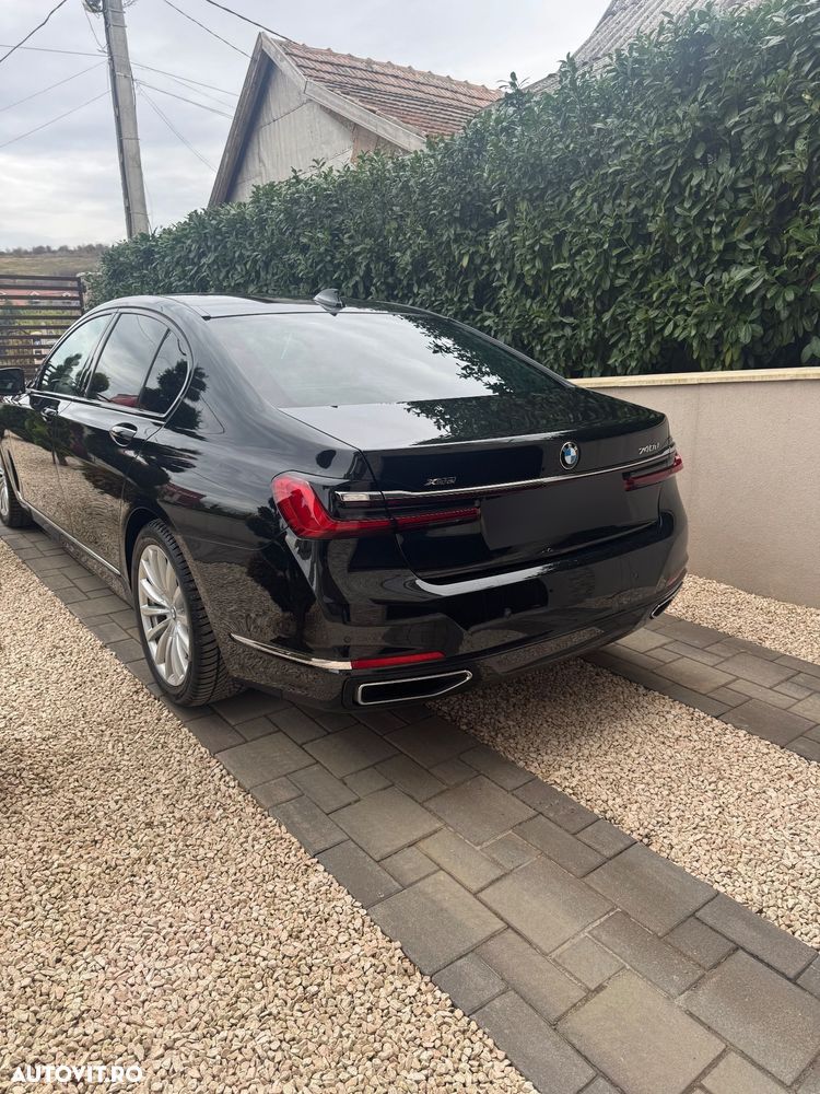 BMW Seria 7 740d xDrive - 2