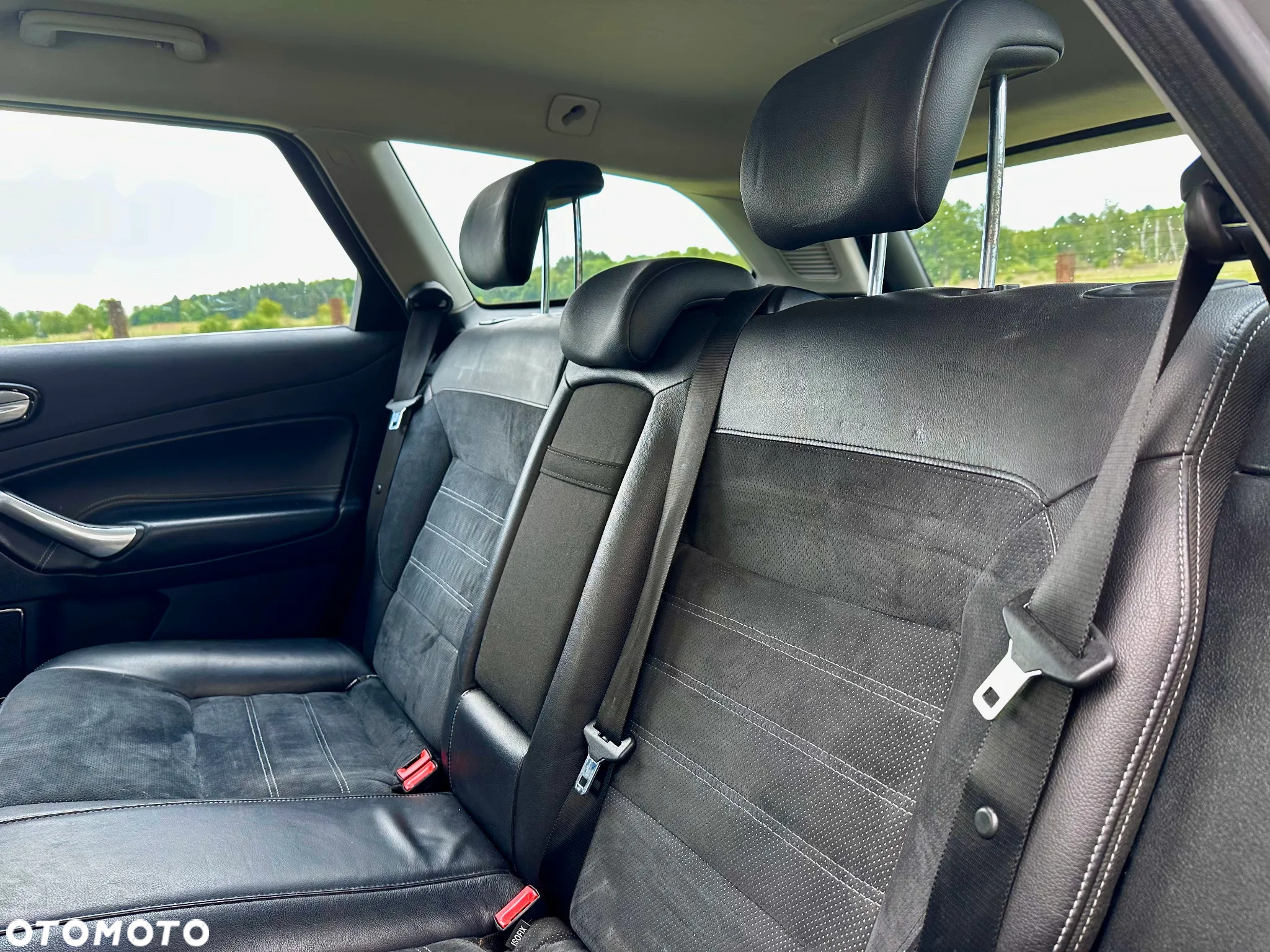 Ford Mondeo 2.0 TDCi Titanium - 16
