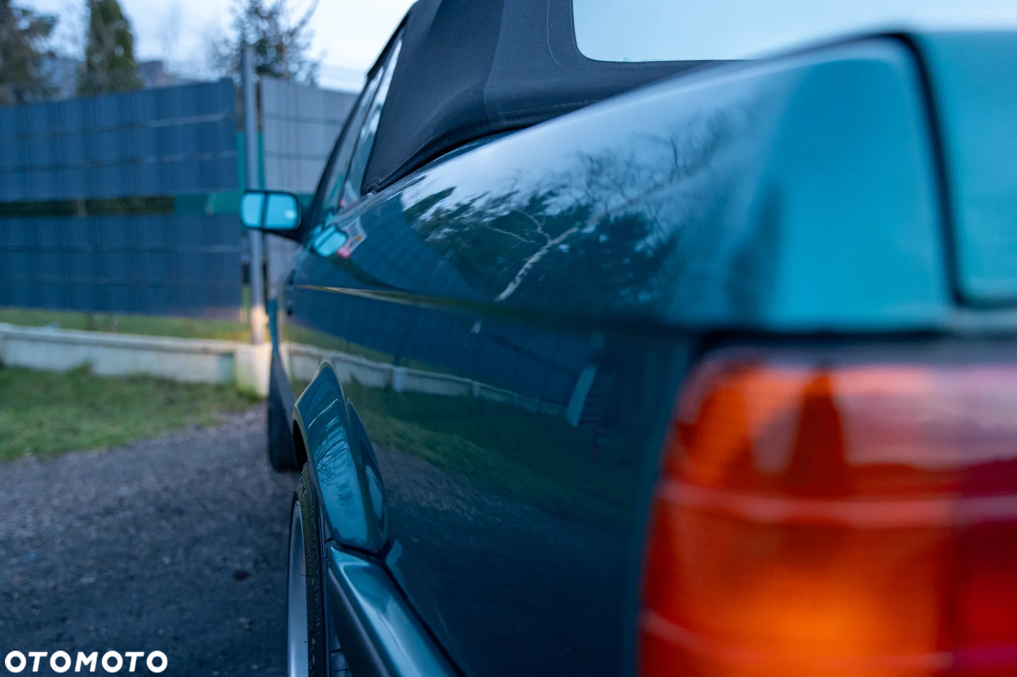 BMW Seria 3 318i - 12