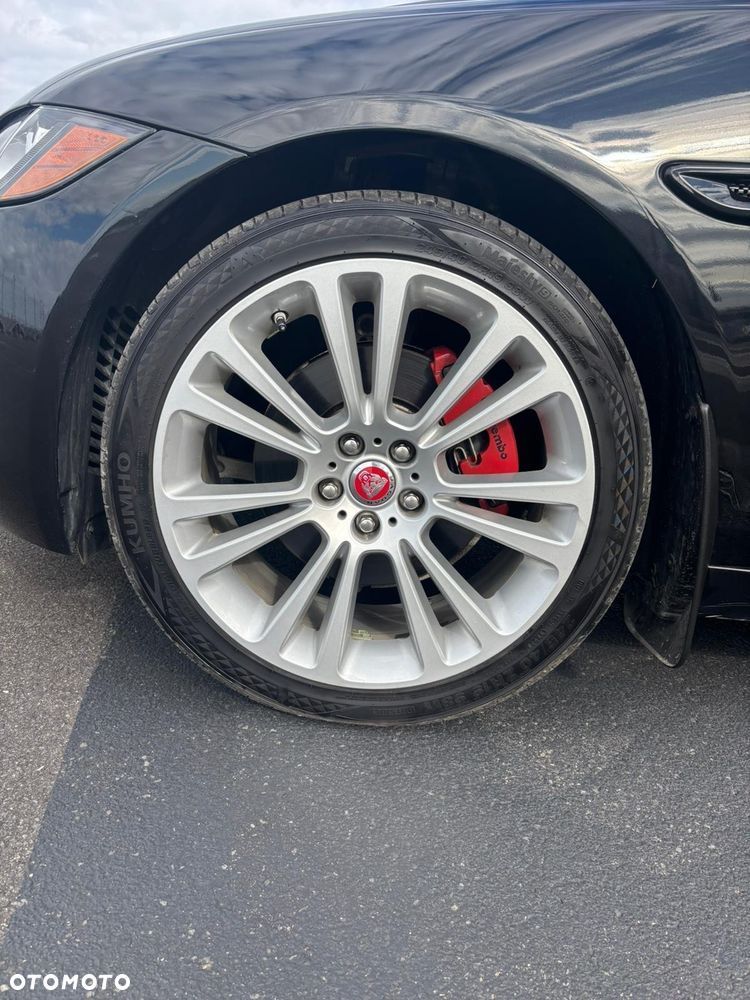 Jaguar XF 2.0 i4D AWD Prestige - 33