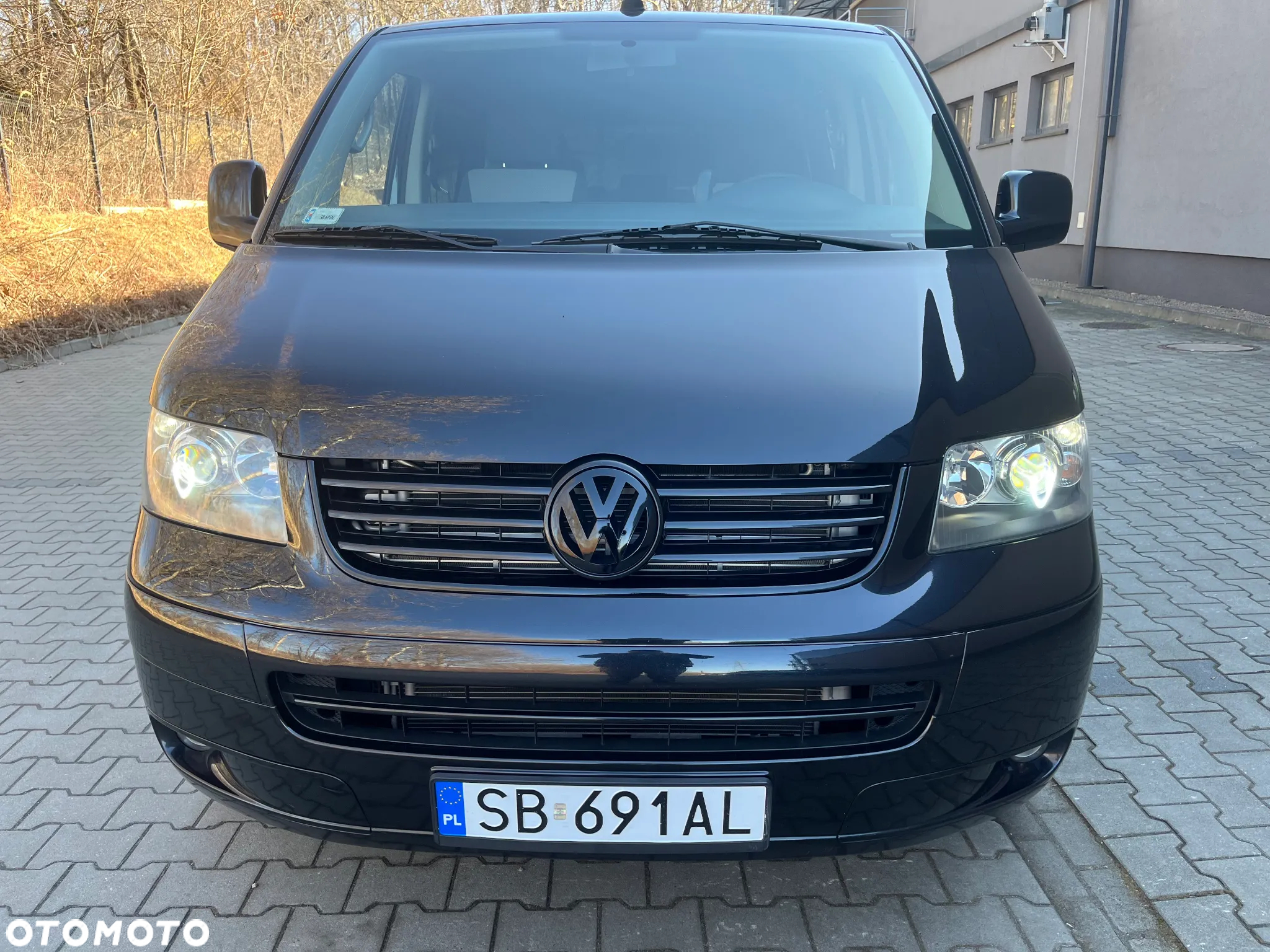 Volkswagen Multivan - 4