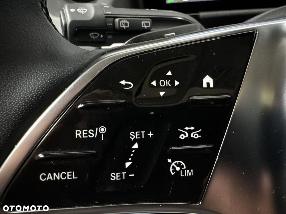 Mercedes-Benz GLA 200 Progressive - 15