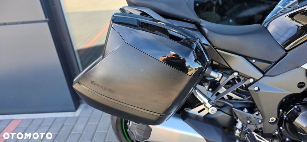 Kawasaki Ninja 1000 SX - 14