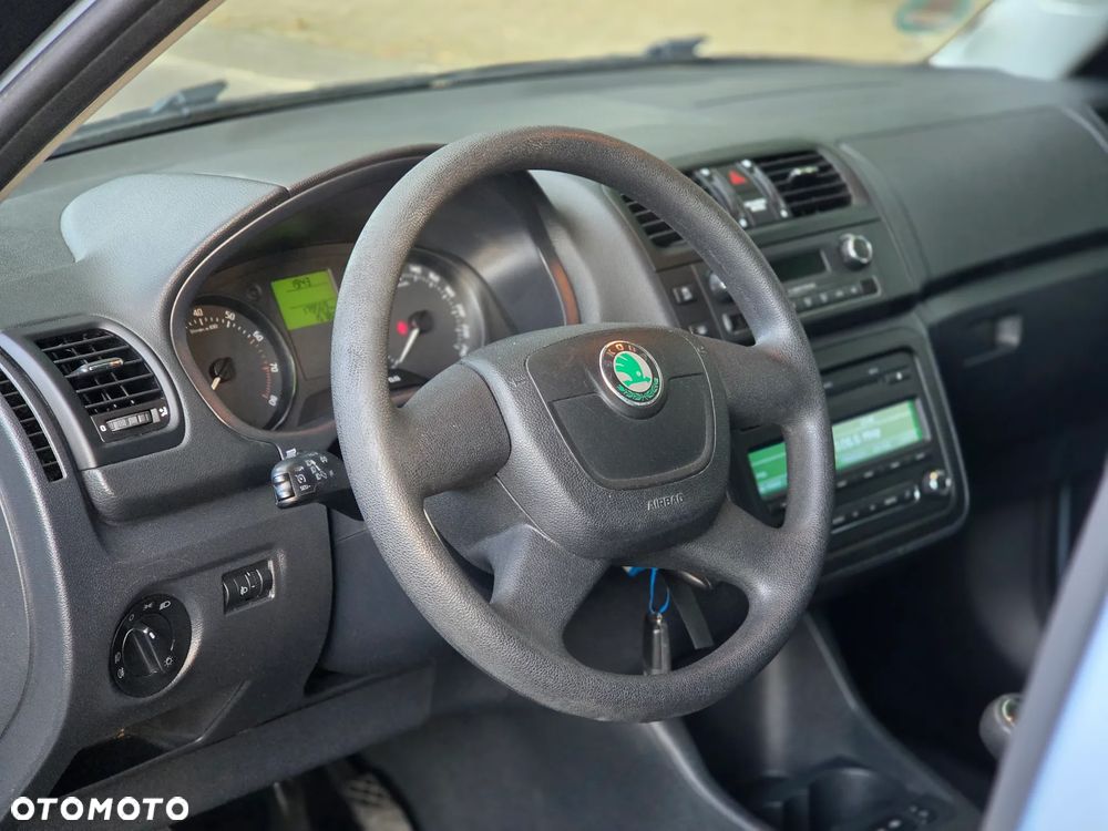 Skoda Fabia 1.2 HTP Elegance - 10