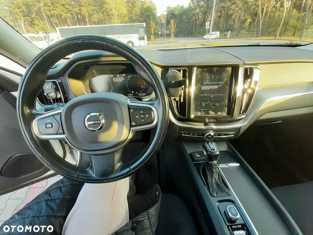 Volvo XC 60 D4 SCR Inscription - 10