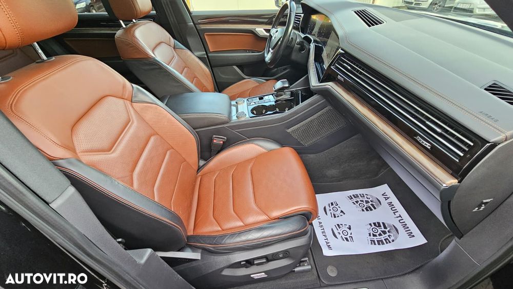 Volkswagen Touareg V6 TDI SCR 4Motion Aut. R-Line FINAL EDITION - 17