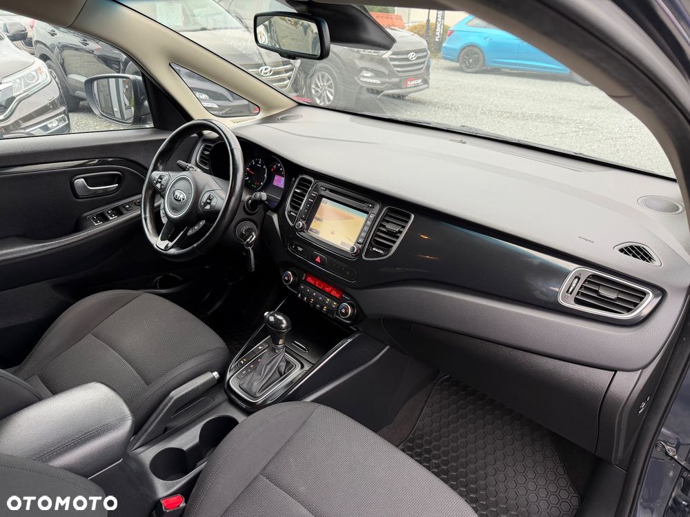 Kia Carens 2015
