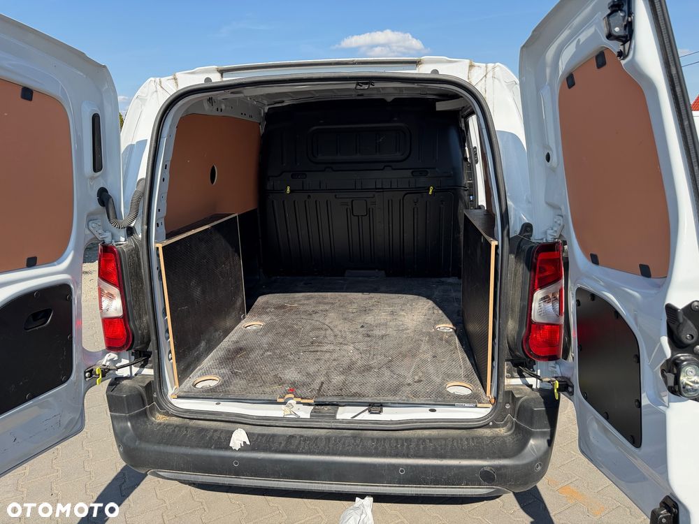 Peugeot Partner - 17