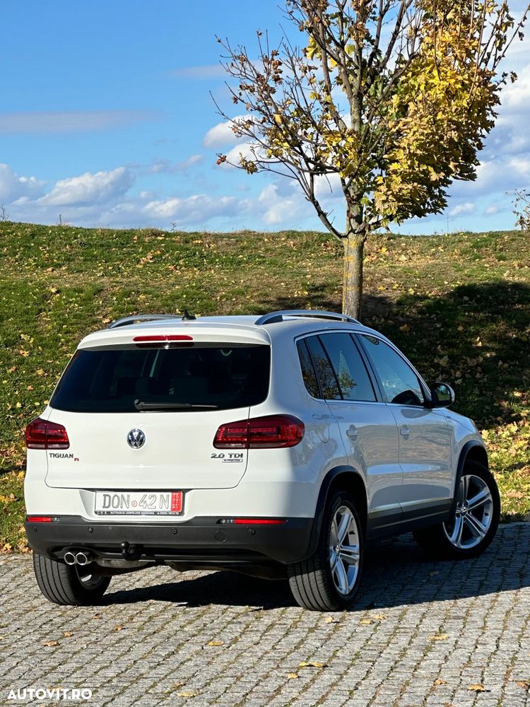 Volkswagen Tiguan 2.0 TDI SCR 4MOTION BlueMotion Technology DSG Lounge Sport & Style - 31