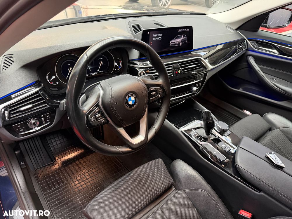 BMW Seria 5 520i Aut. Sport Line - 12