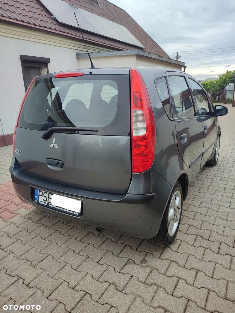 Mitsubishi Colt 1.1 Invite - 3