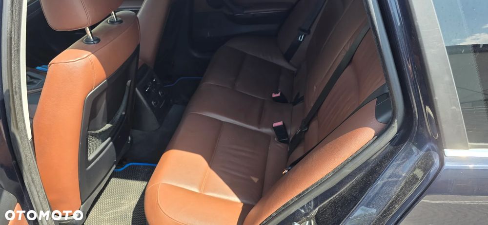 BMW Seria 3 330xd DPF - 11