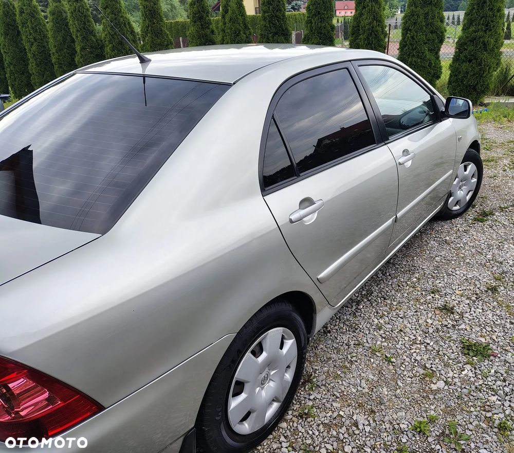Toyota Corolla 1.6 VVT-i Terra Polaris - 5