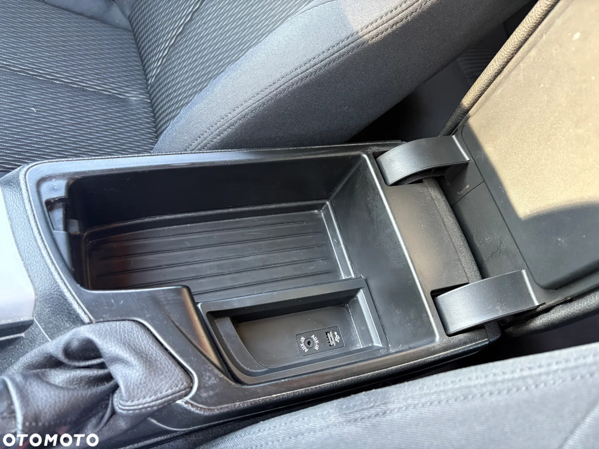 BMW Seria 1 116d DPF Edition Sport - 27