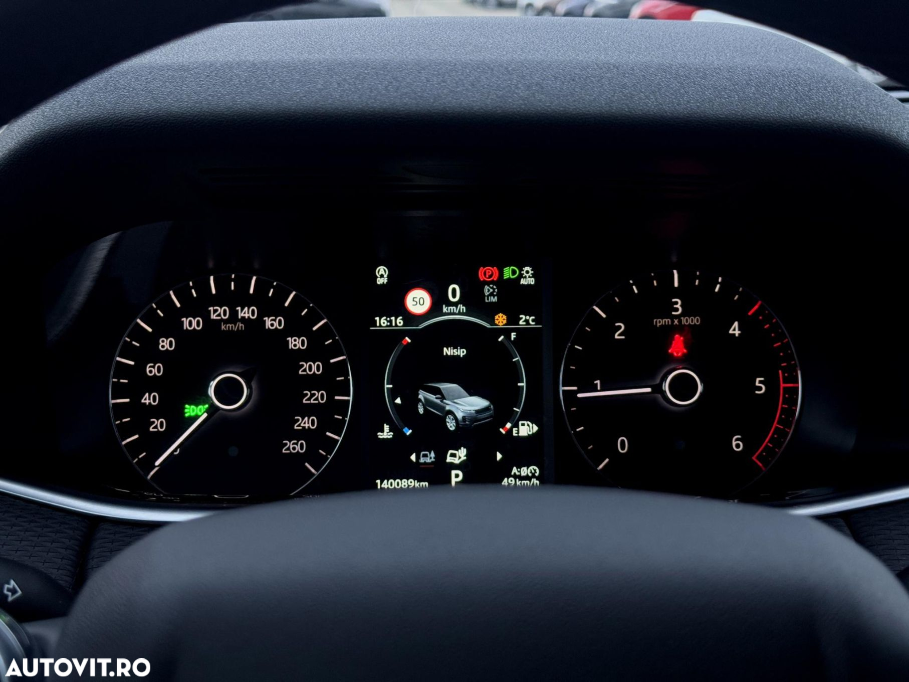 Land Rover Range Rover Evoque - 24