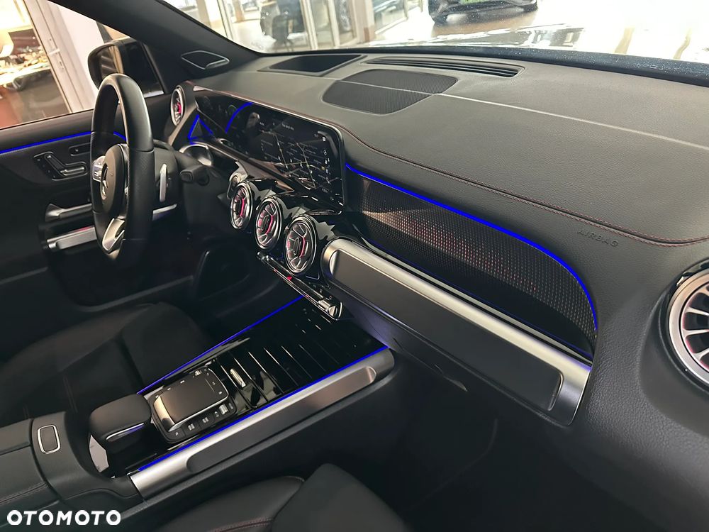 Mercedes-Benz EQB 250 66.5kWh AMG - 27