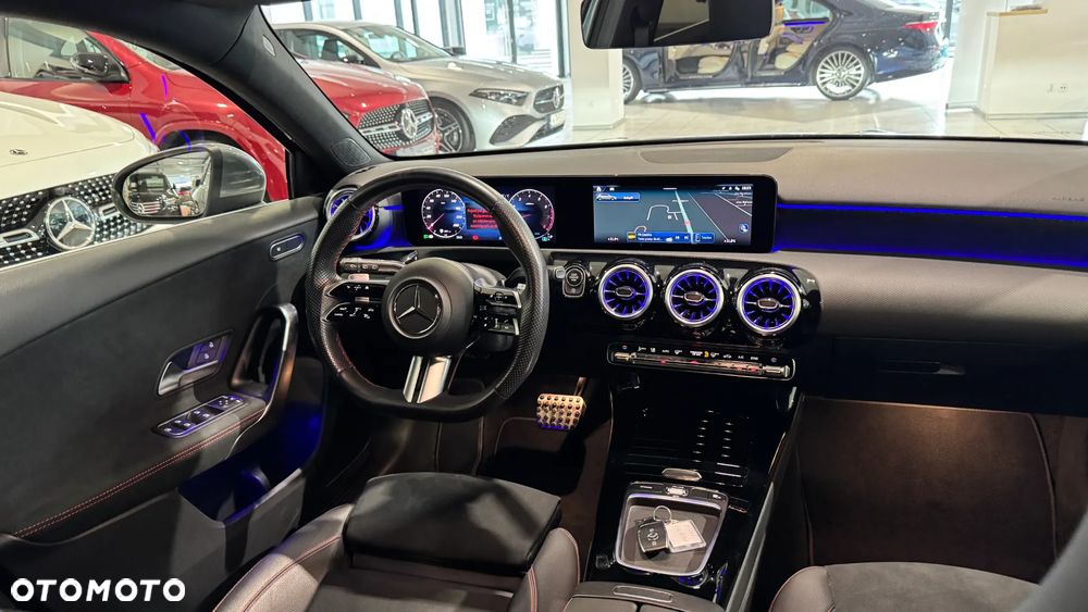 Mercedes-Benz Klasa A 180 AMG Line 7G-DCT - 20