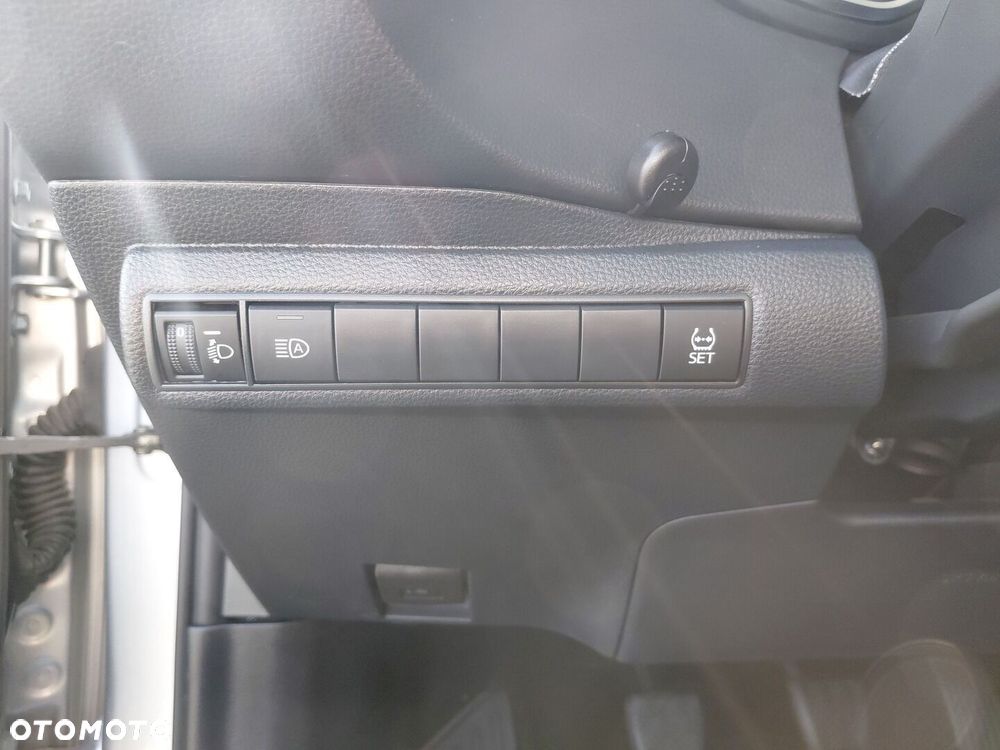 Toyota Corolla - 21