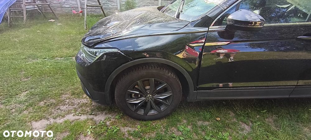 Volkswagen Tiguan Allspace 2.0 TSI 4Mot Elegance DSG - 2