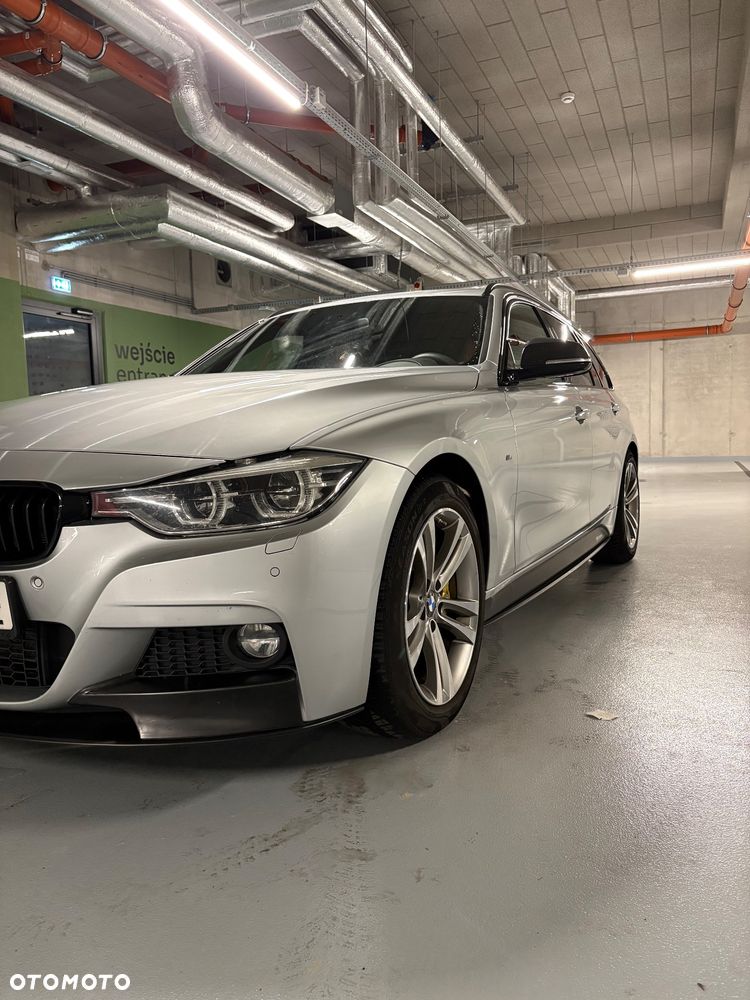 BMW Seria 3 330i xDrive M Sport Sport - 18