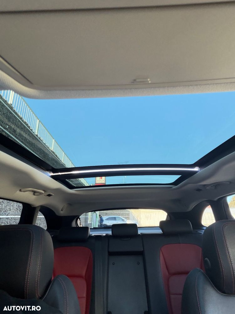 Jaguar F-Pace 30d AWD R-Sport - 30