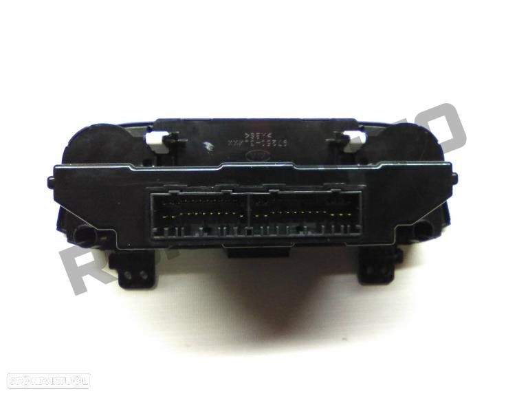 Comutador De Sofagem / Climatronic 97250-3u800 Kia Sportage Iii - 2