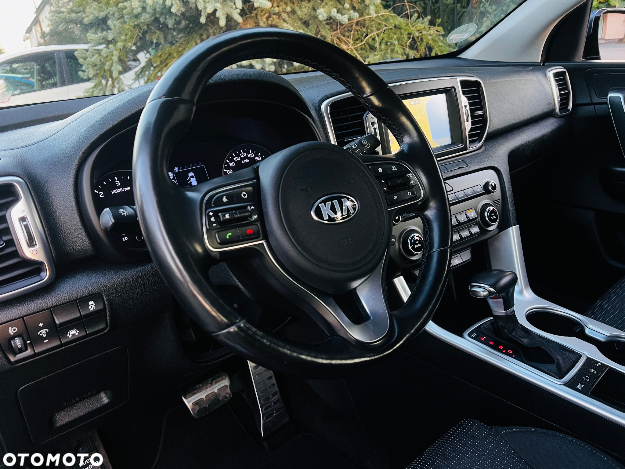 Kia Sportage - 11