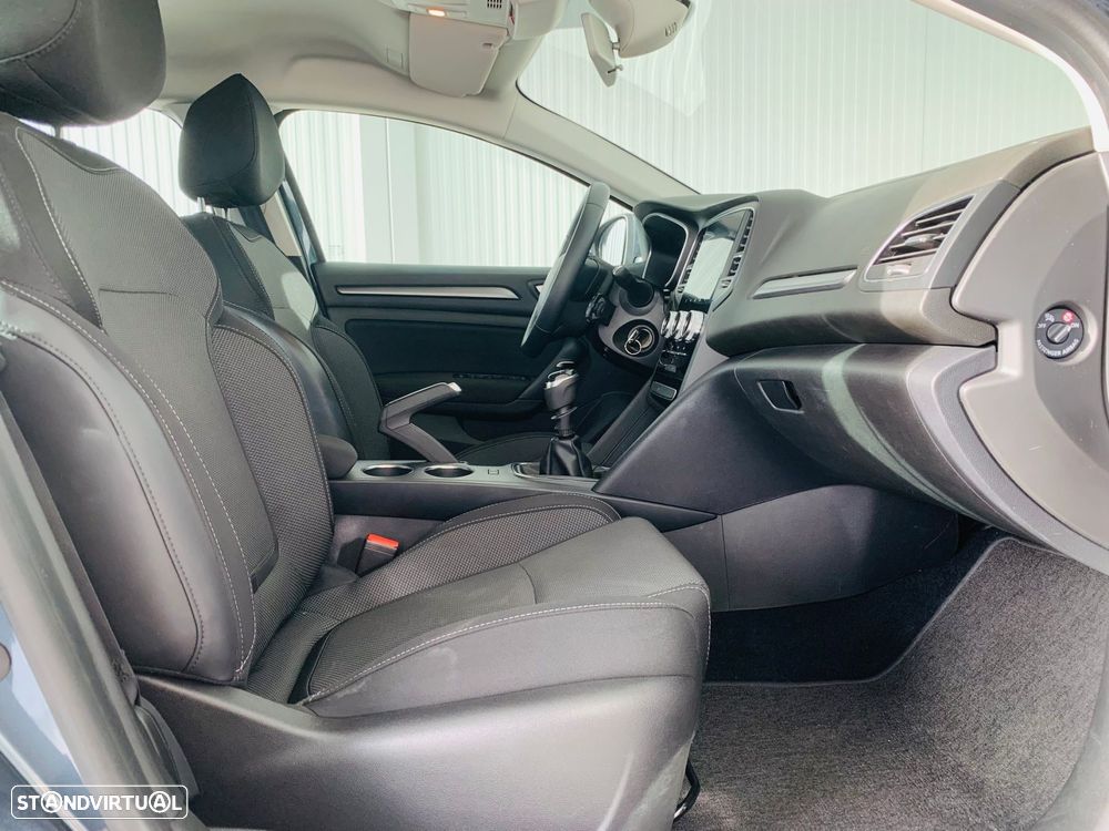 Renault Mégane Sport Tourer 1.5 Blue dCi Techno - 39
