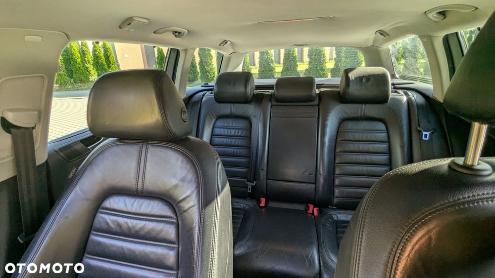 Volkswagen Passat 2.0 TDI DPF 4Mot Highline - 12