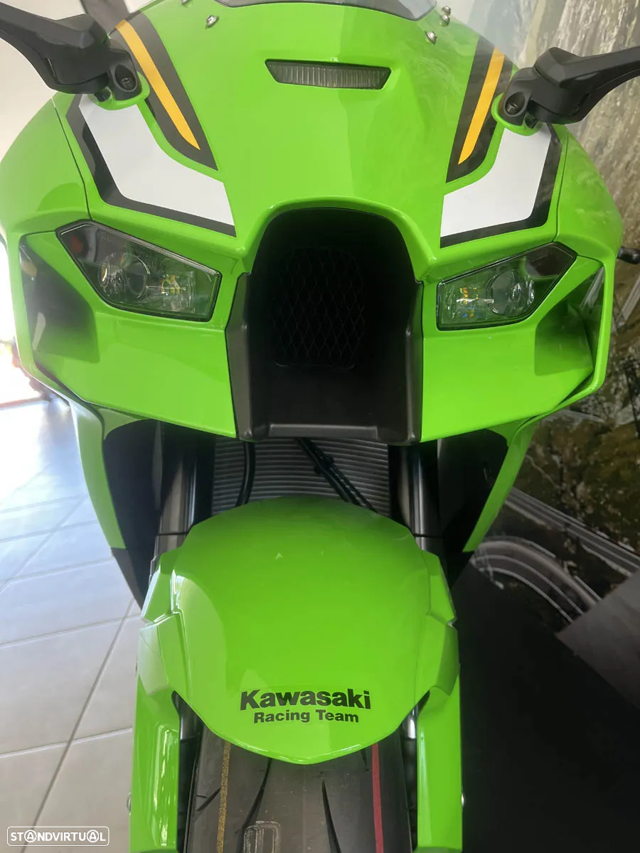 Kawasaki Ninja ZX-10R - 7