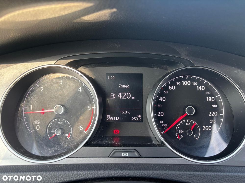 Volkswagen Golf 1.6 TDI BMT Comfortline - 9