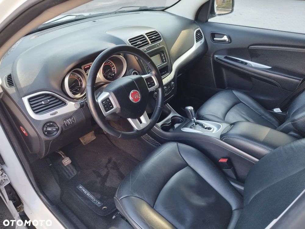 Fiat Freemont 3.6 V6 Lounge - 16